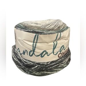 Lion Brand Mandala Ombre Cake 100% Acrylic Yarn Cool 201 New 5.3 oz Grey White